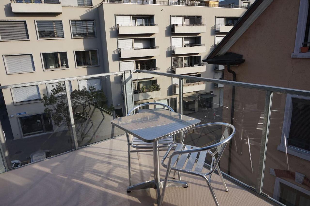 Hitrental Altstetten Apartments チューリッヒ エクステリア 写真