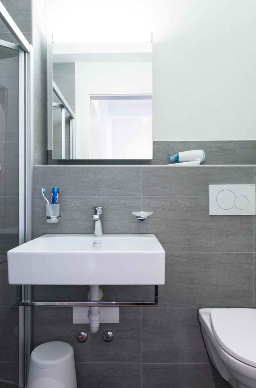 Hitrental Altstetten Apartments チューリッヒ エクステリア 写真